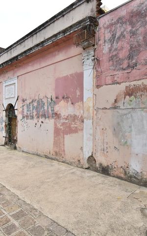 Casa à venda com 378m², 1 quarto e 13 vagasFachada
