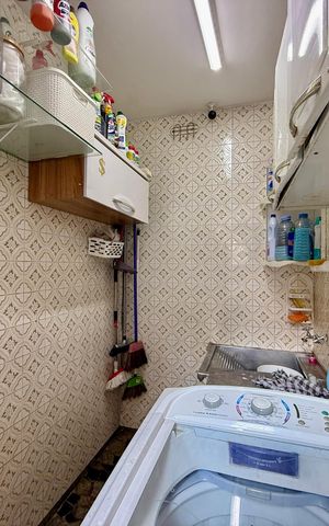 Casa à venda com 240m², 3 quartos e 2 vagas Casa à venda com 240m², 3 quartos e 2 vagasÁrea de Serviço