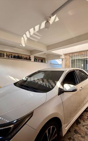 Casa à venda com 240m², 3 quartos e 2 vagas Casa à venda com 240m², 3 quartos e 2 vagasGaragem
