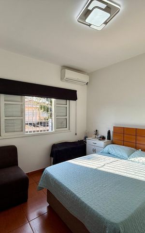 Casa à venda com 240m², 3 quartos e 2 vagas Casa à venda com 240m², 3 quartos e 2 vagasSuíte