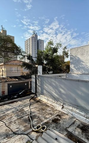 Casa à venda com 240m², 3 quartos e 2 vagas Casa à venda com 240m², 3 quartos e 2 vagasVista Suíte