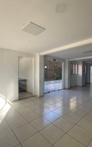 Apartamento à venda com 49m², 2 quartos e 1 vaga Apartamento à venda com 49m², 2 quartos e 1 vagaÁrea comum - Salão de festas