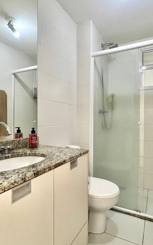 Apartamento à venda com 68m², 3 quartos e 2 vagas Apartamento à venda com 68m², 3 quartos e 2 vagasBanheiro Corredor