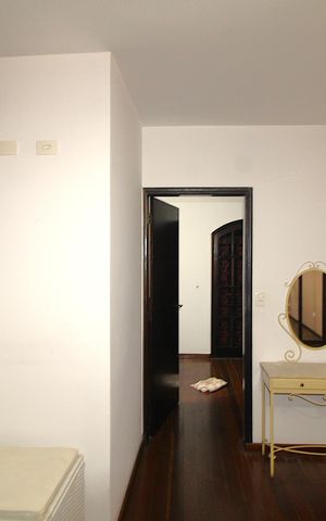 Casa para alugar com 250m², 4 quartos e 4 vagasQuarto 3