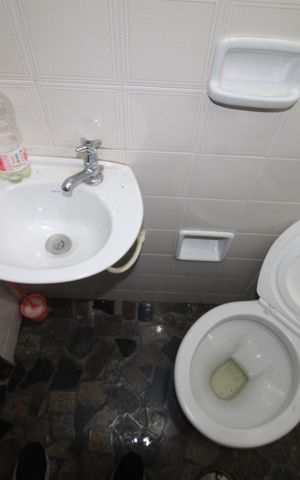 Casa para alugar com 250m², 4 quartos e 4 vagasÁrea de Serviço - Banheiro