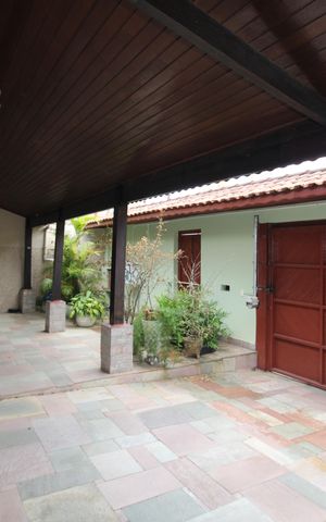 Casa para alugar com 250m², 4 quartos e 4 vagasGaragem
