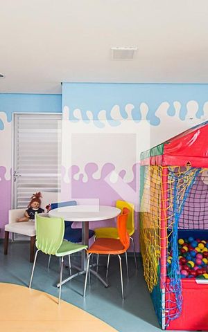 Apartamento para alugar com 60m², 3 quartos e 1 vaga Apartamento para alugar com 60m², 3 quartos e 1 vagaÁrea comum - brinquedoteca