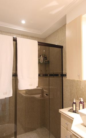 Apartamento para alugar com 193m², 3 quartos e 2 vagasBanheiro da suíte 2