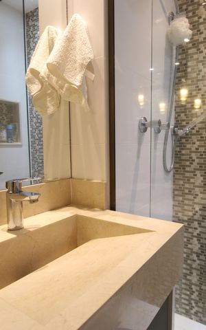 Apartamento para alugar com 193m², 3 quartos e 2 vagasBanheiro social