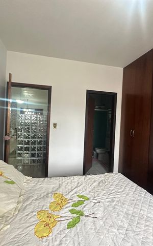 Casa à venda com 210m², 3 quartos e 4 vagas Casa à venda com 210m², 3 quartos e 4 vagasSuíte