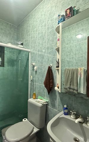 Casa à venda com 210m², 3 quartos e 4 vagas Casa à venda com 210m², 3 quartos e 4 vagasBanheiro da Suíte