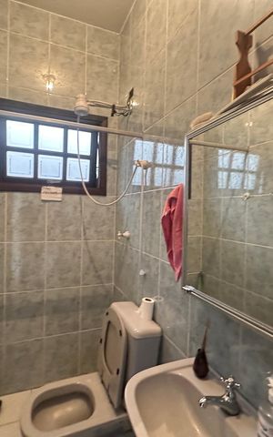 Casa à venda com 210m², 3 quartos e 4 vagas Casa à venda com 210m², 3 quartos e 4 vagasBanheiro 2