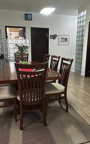 Casa à venda com 210m², 3 quartos e 4 vagas Casa à venda com 210m², 3 quartos e 4 vagasSala de Jantar