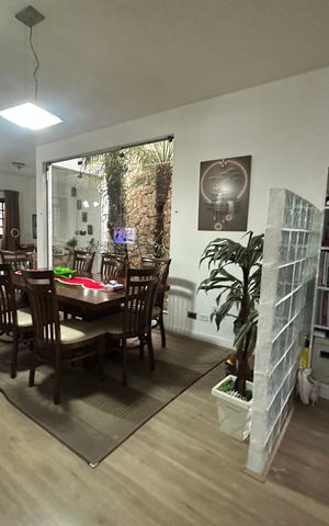 Casa à venda com 210m², 3 quartos e 4 vagas Casa à venda com 210m², 3 quartos e 4 vagasSala de Jantar