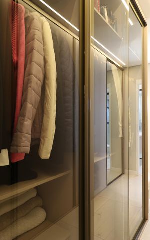 Apartamento à venda com 190m², 4 quartos e 3 vagasCloset 