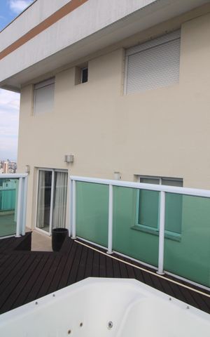 Apartamento à venda com 400m², 3 quartos e 5 vagasVaranda