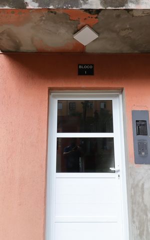 Apartamento para alugar com 57m², 2 quartos e 1 vagaEntrada do Bloco