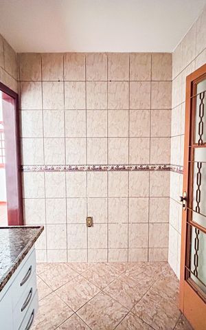 Casa para alugar com 80m², 2 quartos e 2 vagas