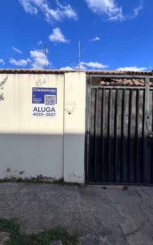 Casa para alugar com 80m², 2 quartos e 2 vagas
