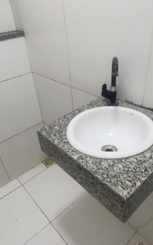 Casa para alugar com 60m², 1 quarto e sem vaga Casa para alugar com 60m², 1 quarto e sem vagaBanheiro