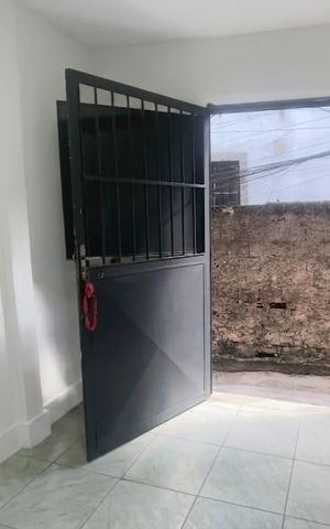 Casa para alugar com 60m², 1 quarto e sem vaga Casa para alugar com 60m², 1 quarto e sem vagaSala