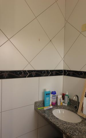 Casa à venda com 100m², 3 quartos e 2 vagasBanheiro da Suíte