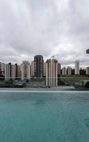 Studio à venda com 43m², 1 quarto e sem vaga Studio à venda com 43m², 1 quarto e sem vagaPiscina