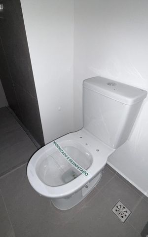 Studio à venda com 43m², 1 quarto e sem vaga Studio à venda com 43m², 1 quarto e sem vagaBanheiro