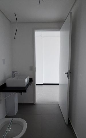 Studio à venda com 43m², 1 quarto e sem vaga Studio à venda com 43m², 1 quarto e sem vagaBanheiro