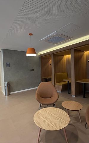 Studio à venda com 43m², 1 quarto e sem vaga Studio à venda com 43m², 1 quarto e sem vagaCoworking