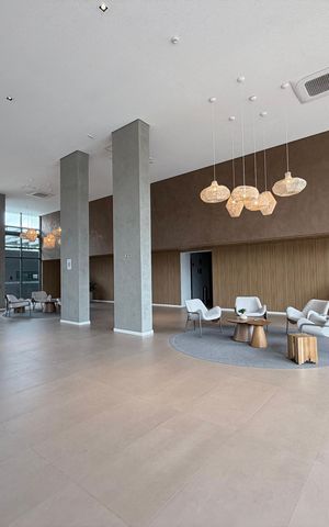 Studio à venda com 43m², 1 quarto e sem vaga Studio à venda com 43m², 1 quarto e sem vagaHall de entrada