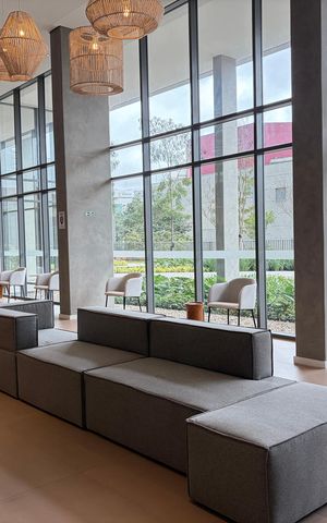 Studio à venda com 43m², 1 quarto e sem vaga Studio à venda com 43m², 1 quarto e sem vagaHall de entrada