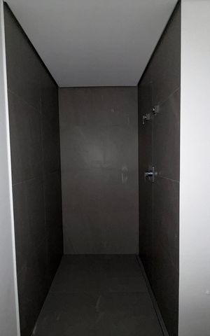 Studio à venda com 43m², 1 quarto e sem vaga Studio à venda com 43m², 1 quarto e sem vagaBanheiro