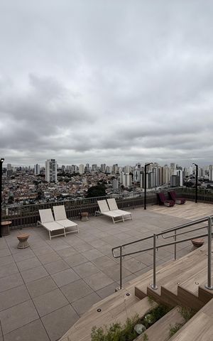 Studio à venda com 43m², 1 quarto e sem vaga Studio à venda com 43m², 1 quarto e sem vagaPiscina