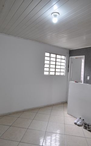 Casa à venda com 75m², 1 quarto e 1 vagaSala