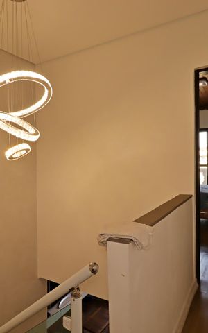 Casa à venda com 245m², 3 quartos e 2 vagasCorredor do segundo piso