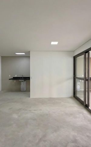 Apartamento à venda com 81m², 2 quartos e 1 vaga Apartamento à venda com 81m², 2 quartos e 1 vagaSala