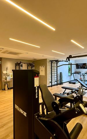 Apartamento à venda com 81m², 2 quartos e 1 vaga Apartamento à venda com 81m², 2 quartos e 1 vagaAcademia
