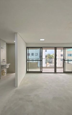 Apartamento à venda com 81m², 2 quartos e 1 vaga Apartamento à venda com 81m², 2 quartos e 1 vagaSala
