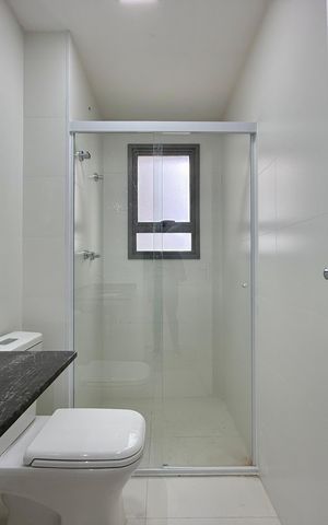 Apartamento à venda com 81m², 2 quartos e 1 vaga Apartamento à venda com 81m², 2 quartos e 1 vagaBanheiro Suíte