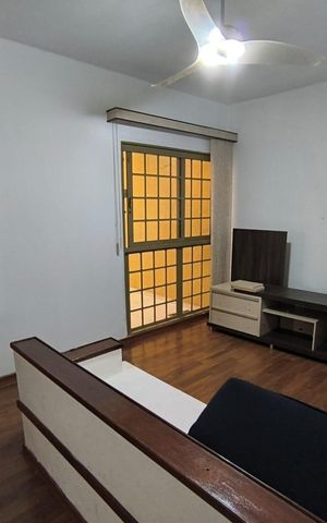 Casa para alugar com 300m², 4 quartos e 4 vagas Casa para alugar com 300m², 4 quartos e 4 vagasSala