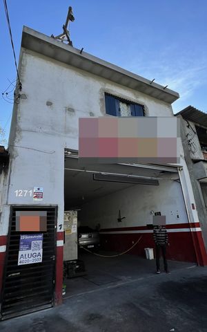Casa para alugar com 57m², 1 quarto e sem vaga Casa para alugar com 57m², 1 quarto e sem vagaFachada