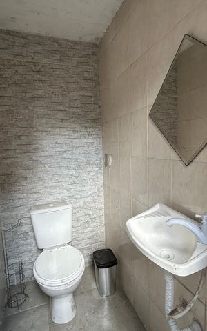 Casa para alugar com 500m², 3 quartos e 4 vagasLavabo