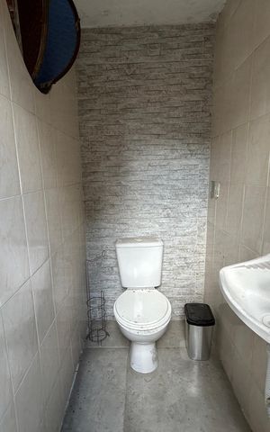 Casa para alugar com 500m², 3 quartos e 4 vagasLavabo