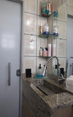Apartamento à venda com 56m², 2 quartos e 1 vagaBanheiro