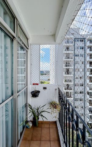 Apartamento à venda com 64m², 2 quartos e 1 vagaVaranda