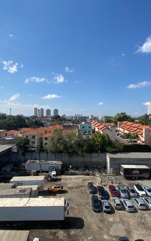 Apartamento para alugar com 33m², 2 quartos e sem vaga Apartamento para alugar com 33m², 2 quartos e sem vagaSala - Vista