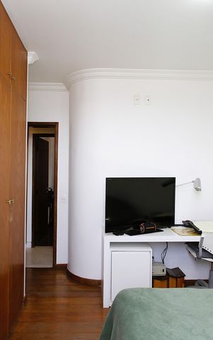 Apartamento à venda com 150m², 4 quartos e 3 vagasQuarto 1