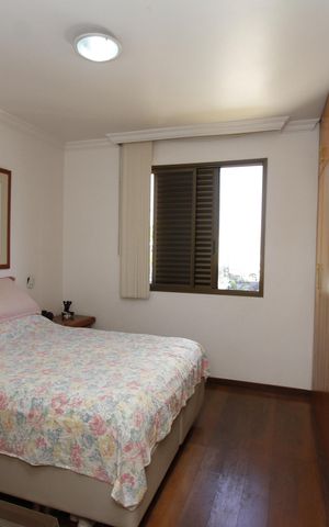 Apartamento à venda com 150m², 4 quartos e 3 vagasQuarto 3 - Suíte