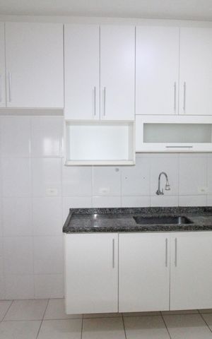Apartamento para alugar com 68m², 2 quartos e 1 vagaCozinha